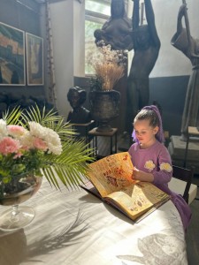 "Секретная книга для путешествий во времени"